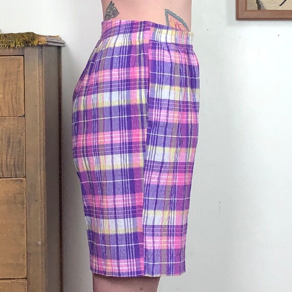 Vintage Pastel Plaid Seersucker Shorts, 1990s Ber… - image 6