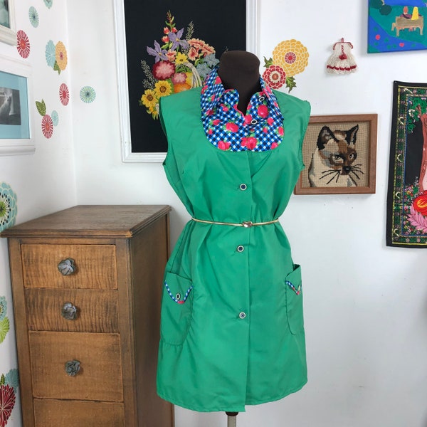 Vintage House Dress, 1970s Housecoat in Green with Red Rose and Blue Gingham Trim