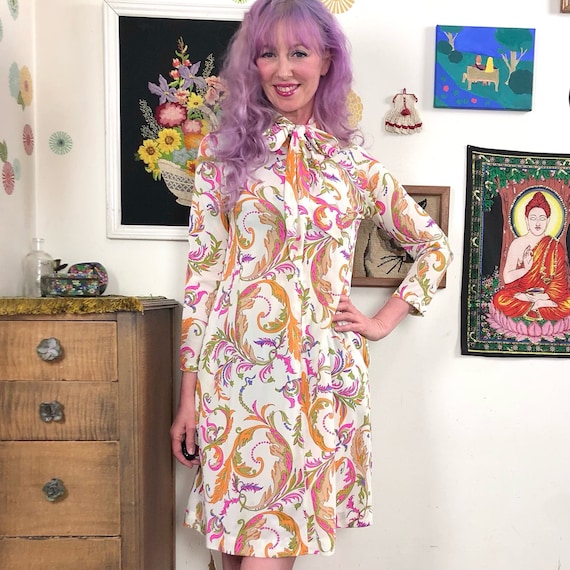 Vintage Groovy Print House Dress, 1960s Neon Feat… - image 1