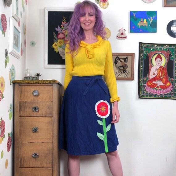 Vintage Flower Wrap Skirt, 1970s Folk Art Appliqu… - image 1