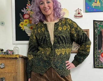 ヴィンテージ グリーン＆ゴールド グランパ カーディガン、1970年代 手編み ボタンフロント セーター サイズ L