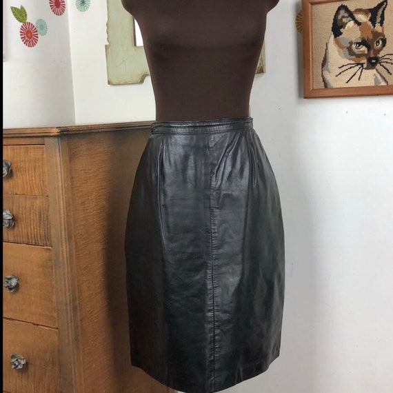 Jupe Crayon En Cuir Noir Femme - Taille 26, Longueur Mi-mollet - Marque Mercury Exports - Occasion Très Bon état