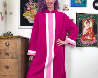 Vanity fair robes and best sale gowns