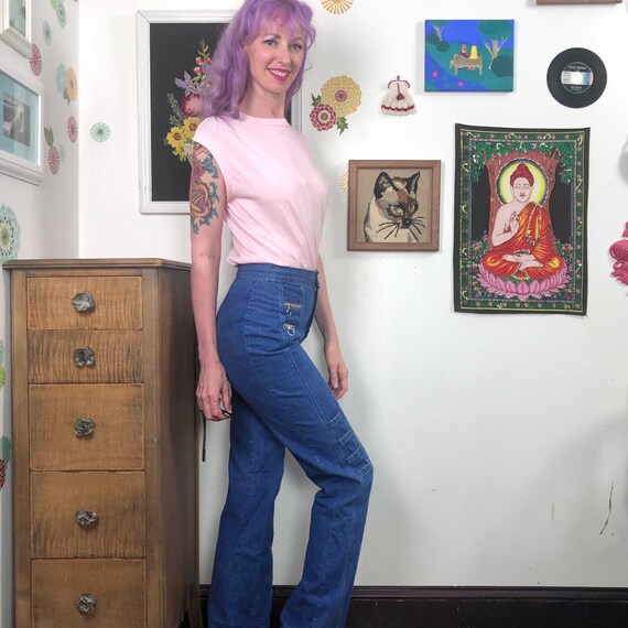 Jeans con cerniera hotsell dietro vita alta