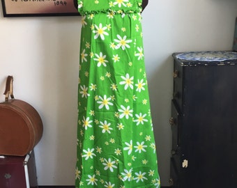 Vintage Hawiian Dress by Waltah Clarke's Hawiian Shops Size Small, Green Floral Hostess Gown