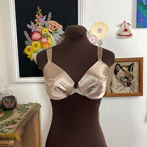 Vintage Victoria's Secret Bra, 36C Second Skin Satin Front Closure, Bronze Taupe zdjęcie 1
