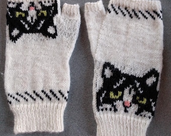 Mischievous Cats Fingerless Mitts Knitting Pattern (PDF digital download)