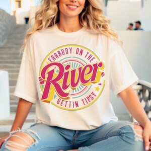 Errbody On The River Getting Tipsy Png | River Shirt Png | Summer Png | Lake Png | Camper Life Png | Summer Sublimation Design | Summer Time