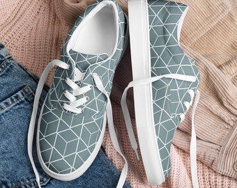 Women’s lace-up canvas shoes