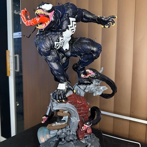 Venom painted sculpture, resin model, 3D Printed