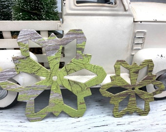 11 olive woodgrain paper snowflakes - Weathered wood design paper + chipboard Snowflake die cuts - use as ornaments, garlands+