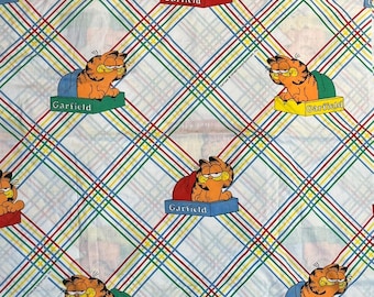 Vintage 1978 Garfield Twin Bedding Set: Striped Sheets