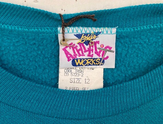 Teal Youth 80's Sweatshirt with Pink Bows, Hearts… - image 3