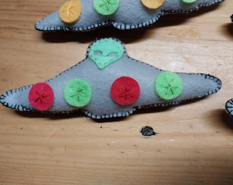 Alien Spaceship Catnip Cat Toy