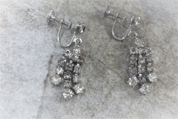 Vintage Dangle Rhinestone Earrings - image 2