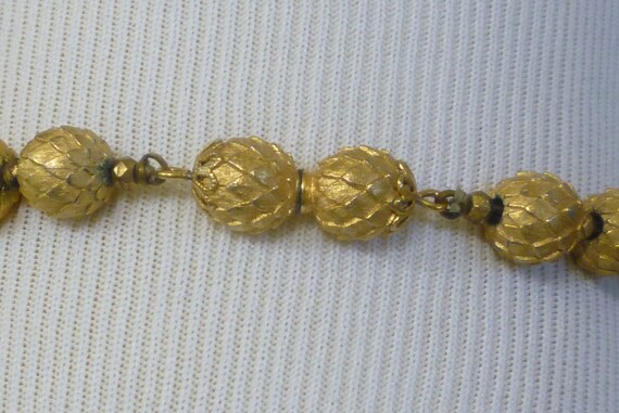 Vintage 50's Gold Tone Chocker Style Necklace - image 3