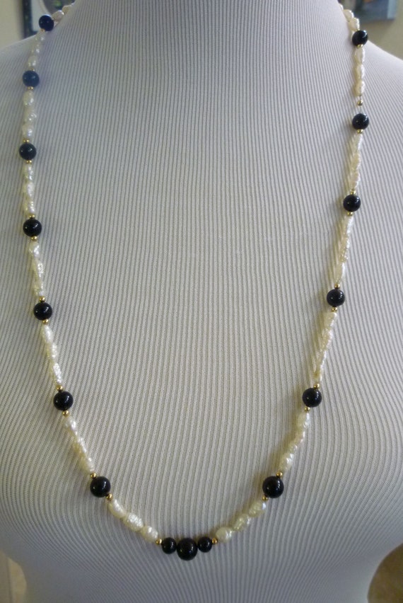 Fresh water Pearl and Onyx Strand - image 1