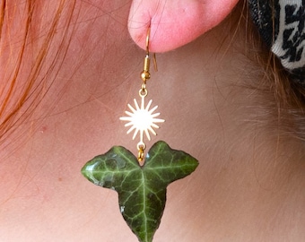 Botanical jewlery made from real plants of the danish island Bornholm. I only ship to Europe!