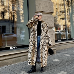 Winter coat, vintage warm fur luxury coats, woman fur jacket, womans oversized long coat, luxury gift coat, winter clothing, fur coat woman