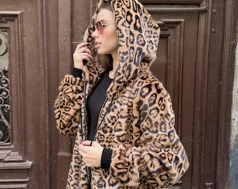 Faux fur winter bomber, warm vintage winter coat for woman, luxury fur coat, winter faux fur clothing, faux street wear, bobmer fur jacket