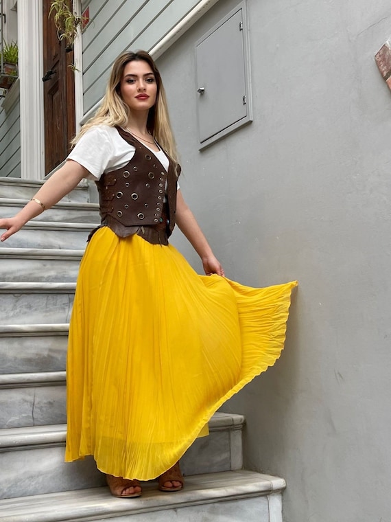 Chiffon skirt yellow hotsell