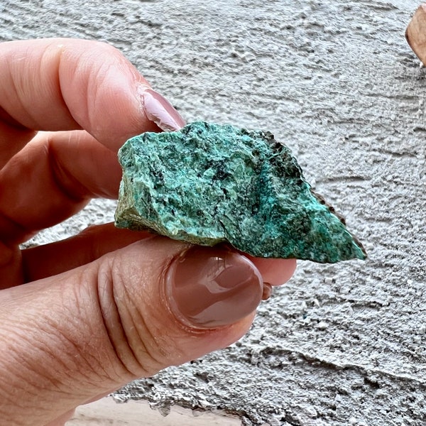 Incroyable pierre précieuse d'Eilat rare, cristal d'israël, roi Salomon, mine brute Timna turquoise d'une ancienne collection