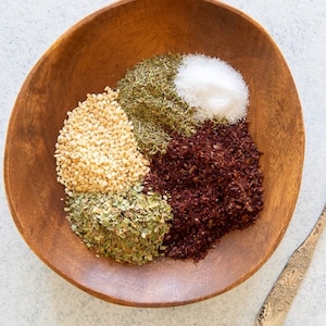 Lebanese Za&#39;atar Spice Blend - Fresh, Handcrafted, Authentic Middle Eastern Seasoning - Made to Order for Cooking and Baking