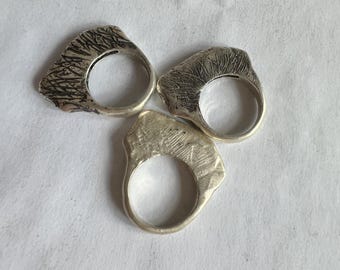 Flat scratch ring