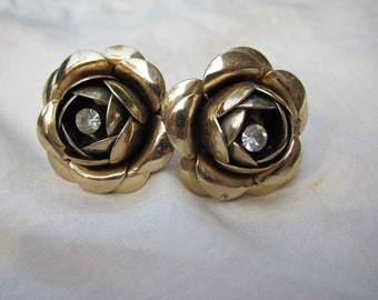 Rose Shape Screw Back Earrings with Rhinestone Center