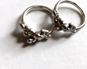 Silver Ring Grape-Style Handmade Elegant Stackable reminds me of champagne bubbles