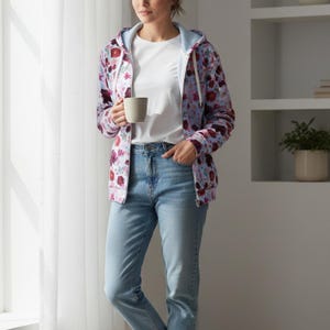 Stylish Womens Hoodie Floral Pattern Sweatshirt Zip Front Design Botanical Print Jacket Casual Layer Everyday Outerwear Feminine Style Comfortable Fashion Blooming Flower Motif Versatile Wardrobe Essential Pretty Clothing Option Perfect