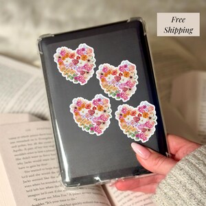 Adesivo floral em forma de coração com corte de beijo para decoração de casa, presente para mãe, adesivo de flor romântica rosa para amante do Kindle, decalque para acessórios de planejador