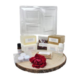 EASY SOAPMAKING KIT Handmade Soap Making DiY Hobby 100% All Natural Melt And Pour Do It Yourself Kid's Adult's Crafting Gift 16-20 Bath Bars image 2