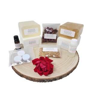 EASY SOAPMAKING KIT Handmade Soap Making DiY Hobby 100% All Natural Melt And Pour Do It Yourself Kid's Adult's Crafting Gift 16-20 Bath Bars image 4