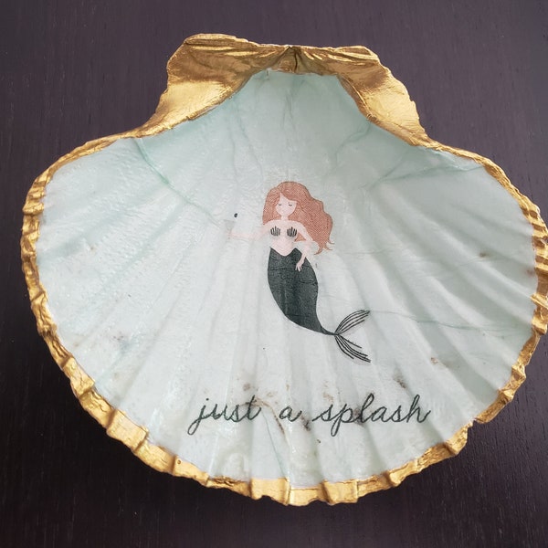 Painted shell, ring dish, party decor, bar accessory, mermaid, beach theme accessory, party favor, trinket dish, mother's day jewelry dish.