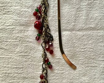 Dark Christmas chain & bead bookmark