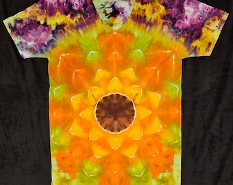 Sunflower Tie dye Tshirt Pizza Box Tie Dye size S