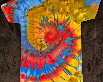 Tie dye Tshirt Pizza Box Tie Dye size S