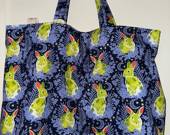 Tula Pink - Hop to It - Bolsa de mano hecha a mano