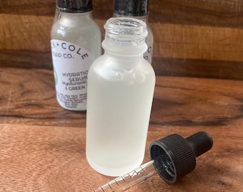 Hyaluronic Acid Face Serum: Green Tea, Aloe Vera, Vitamin B, Hydrating Glass Dropper Bottle