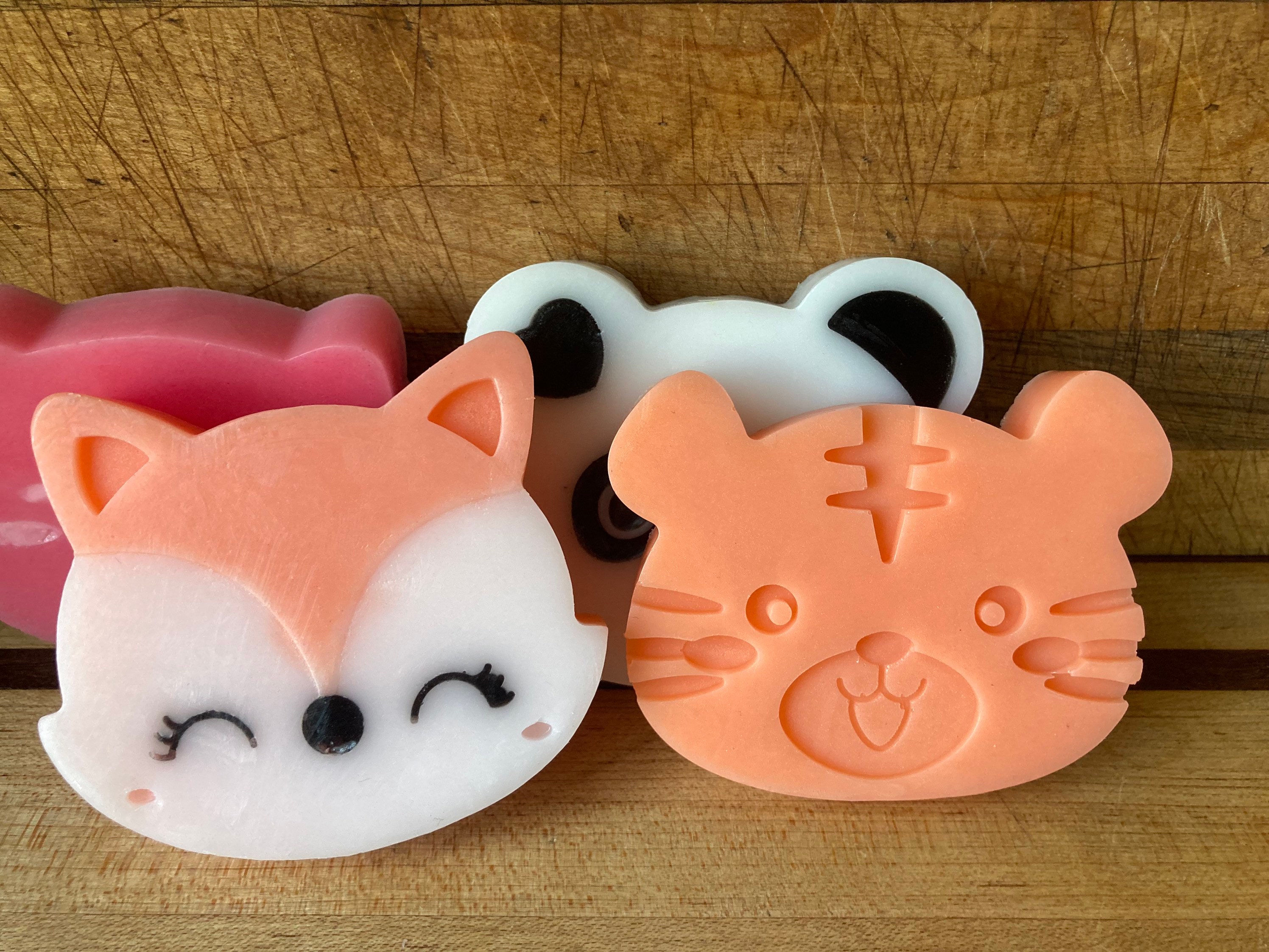 Gift Base Sottobicchieri In Sughero Con Faccine Panda - Set Da 4, Quadrati 9.5x9.5cm, Finitura Lucida - Originali E Divertenti Per La Tua Casa