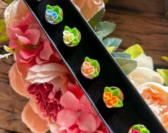 Pretty Posie Button Covers: Floral Button Jewels, Set of 6