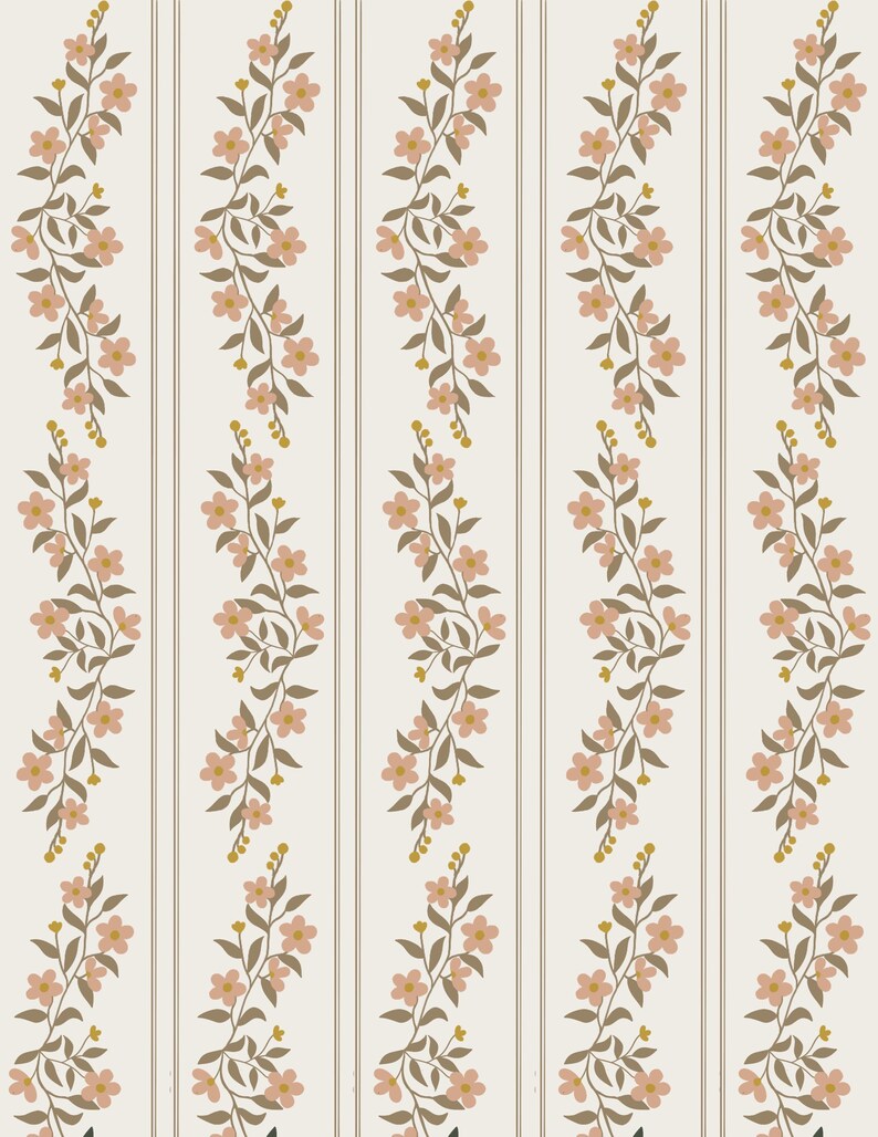 Puede incluir: Un patr&oacute;n sin costuras que presenta delicadas flores rosas y hojas marrones sobre un fondo beige claro. El dise&ntilde;o floral est&aacute; dispuesto en filas verticales, creando un efecto de rayas.