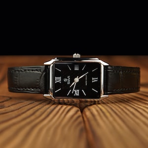 Personalized Watch for Women, Engraved Wristwatch, Classic ladies watch, Quartz Watch, Gift for Wife, Personalized Gift