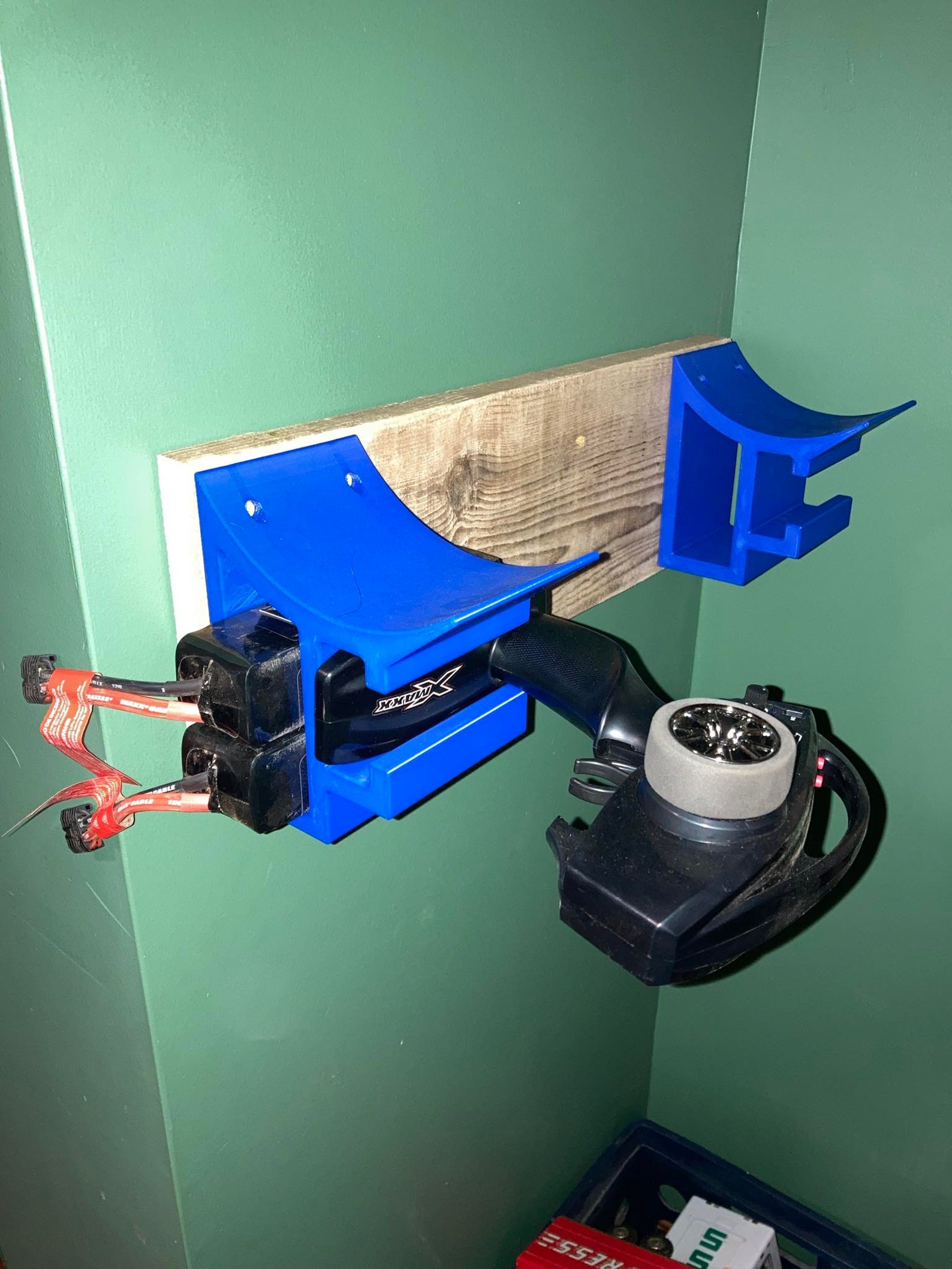 Traxxas Xmaxx Xrt Remote Control Battery Holder Wall Mount - Etsy