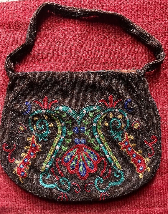 Antique Exquisite Beaded purse