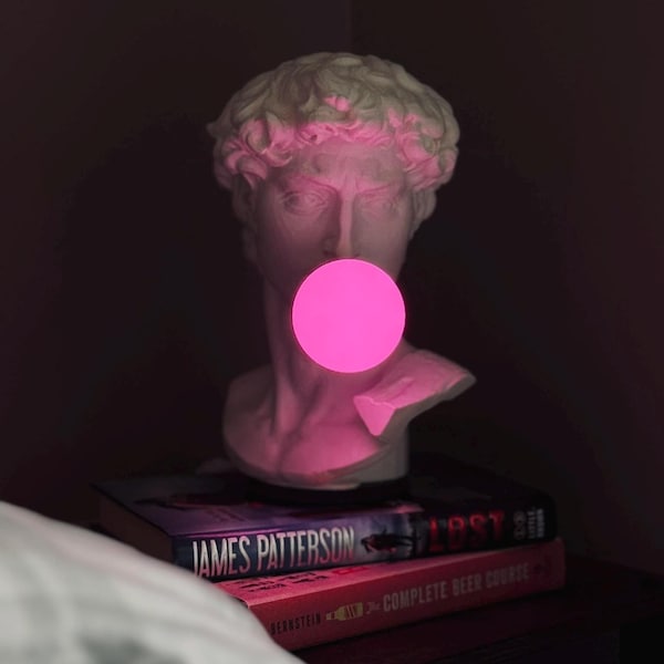 Lampa David Bust: wystrój w stylu pop-art, oświetlenie LED, lampa inspirowana posągiem Michała Anioła