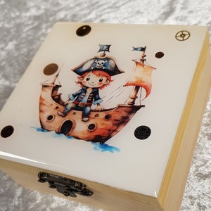 Small pirate treasure chest | Treasure chest | Treasure box | Pirate treasure chest