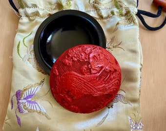Vintage Red Chinese DRAGON Carved Cinnabar 3" Trinket Box Cloth Bag
