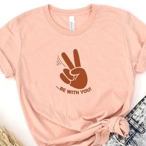 T-shirt La paix soit avec vous, chemise catholique drôle, chemise cadeau maman, chemise cadeau papa, professeur catholique, cadeau catholique pour adolescent, cadeau de confirmation